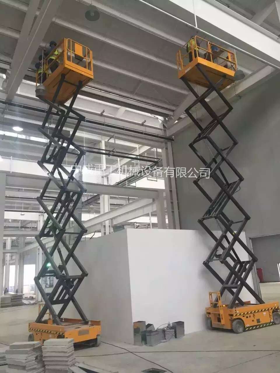 拉薩剪叉式升降機