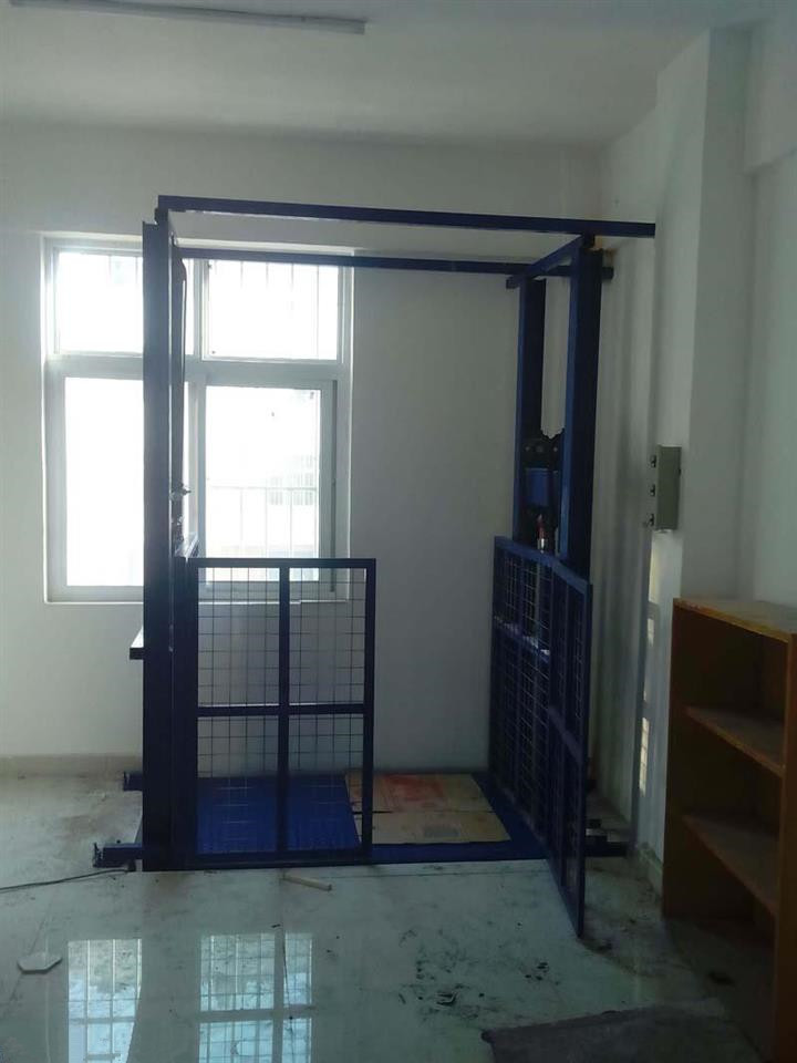 室內升降機圖片